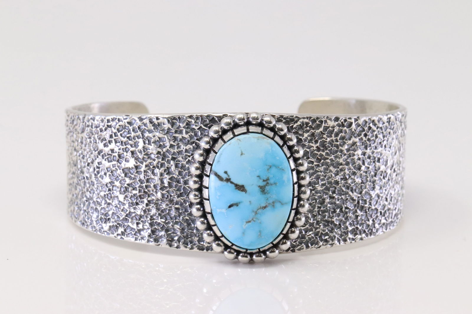 Native America Navajo Sterling Silver Turquoise Bracelet Cuff By D.Benally. (1 of 4)