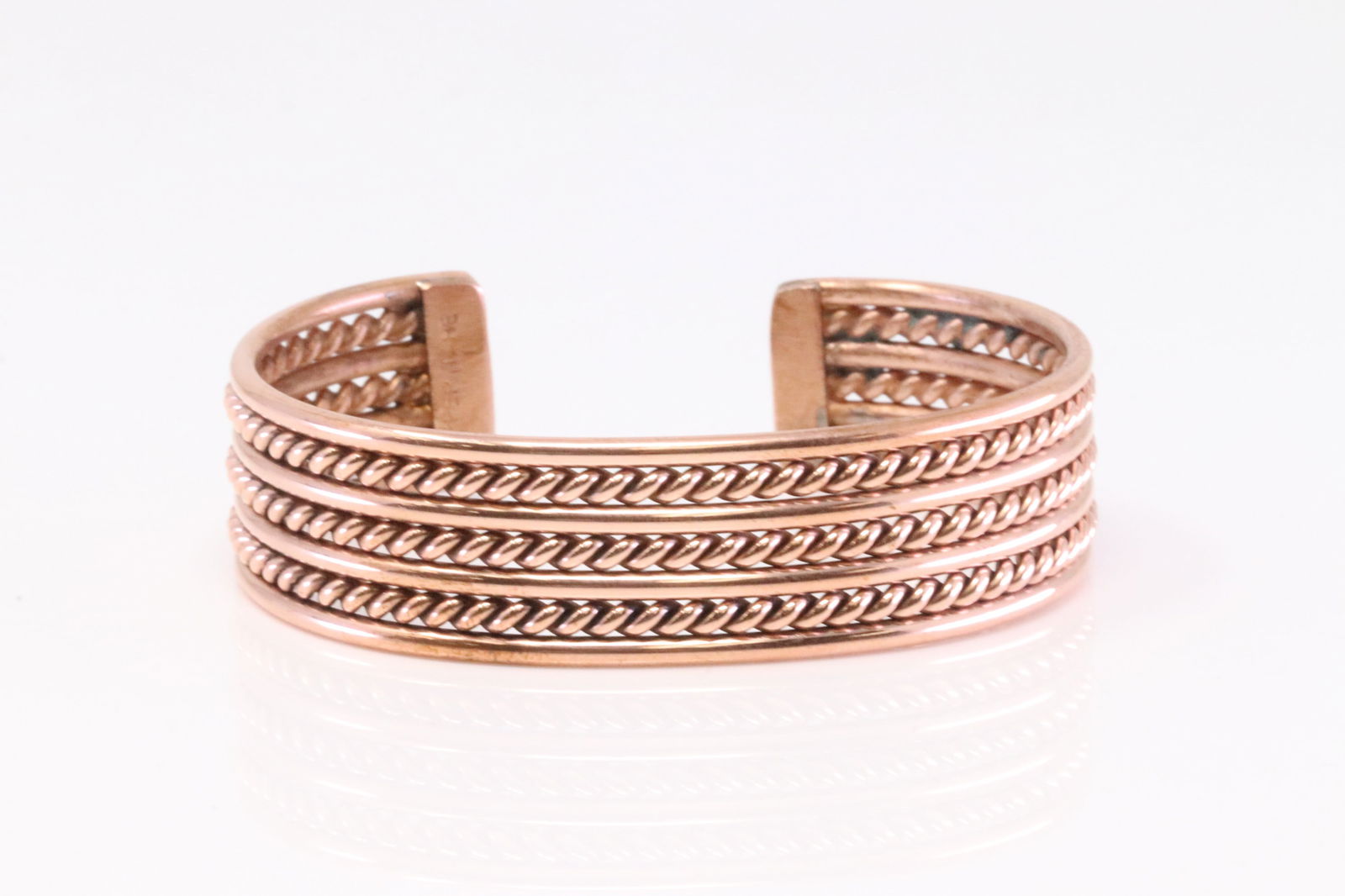 Native America Navajo Copper Bracelet Cuff By Elaine Tahe. (1 of 4)