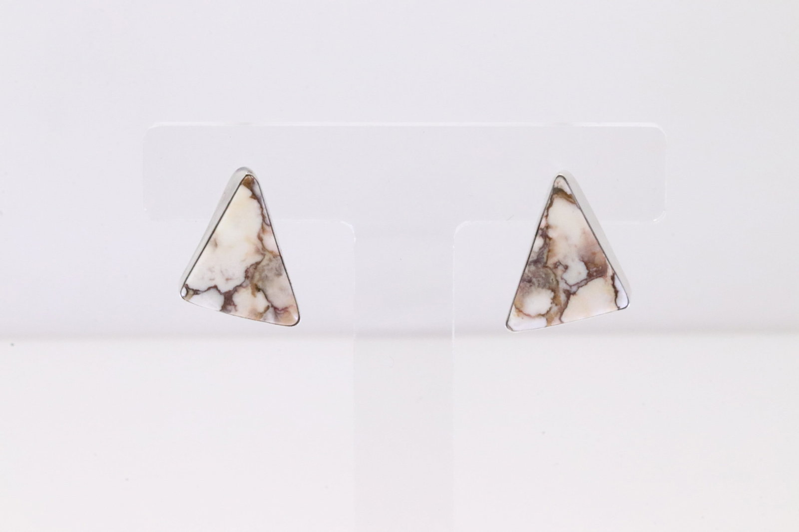 Native America Navajo Sterling Silver Wild Horse Post Earring's By Judith Dixon.: This is a Native America Navajo Sterling Silver Wild Horse Post Earring's By Judith Dixon.
