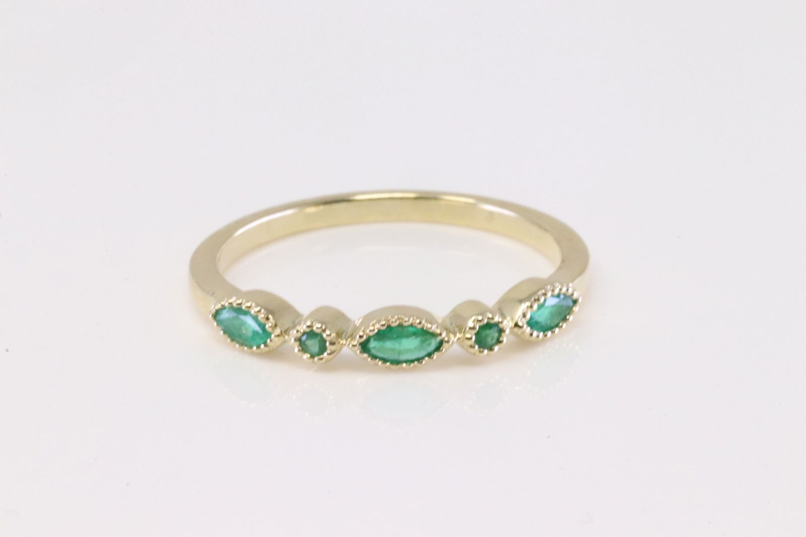 Emerald Ring 10Kt. (1 of 4)