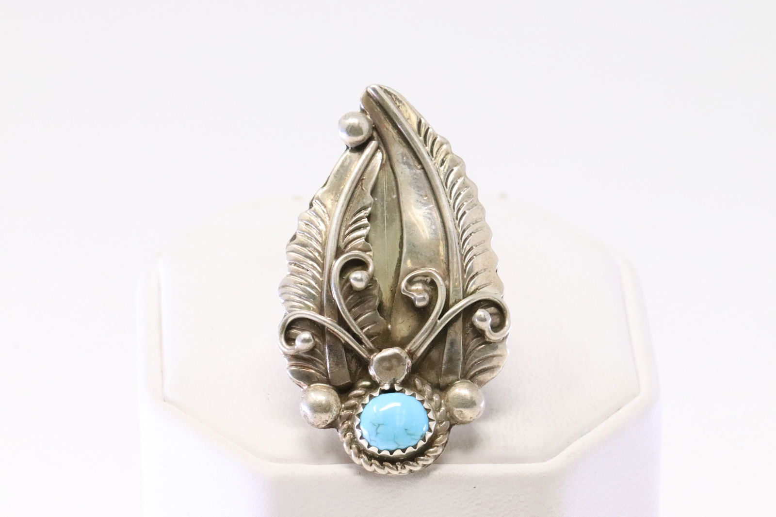Native America Navajo Sterling Silver Turquoise Ring Leaf. (1 of 4)