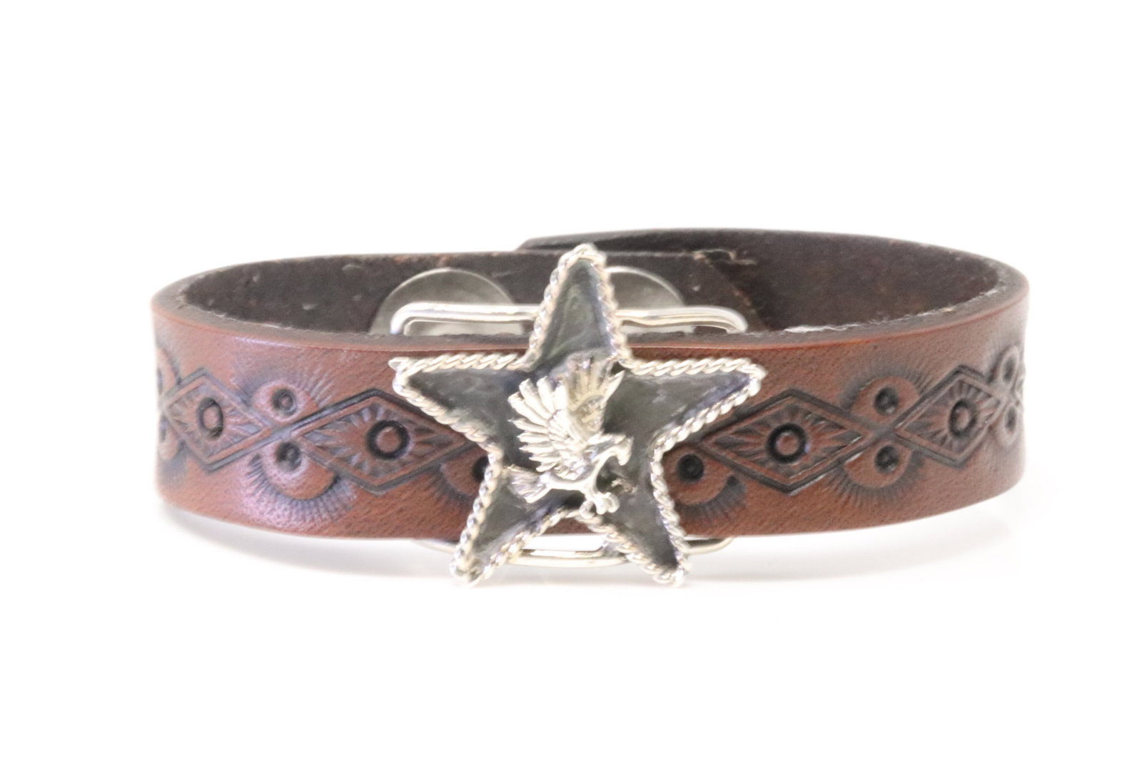 Native America Navajo Sterling Silver Star / Eagle Leather Barcelet Cuff By Gilbert Smith.: This is a Native America Navajo Sterling Silver Star / Eagle Leather Barcelet Cuff By Gilbert Smith.