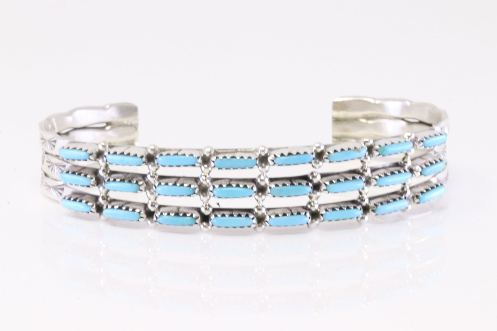 Native America Zuni Sterling Silver Turquoise Bracelet Cuff By Murray Hannaweak.: This is a Native America Zuni Sterling Silver Turquoise Bracelet Cuff By Murray Hannaweak.