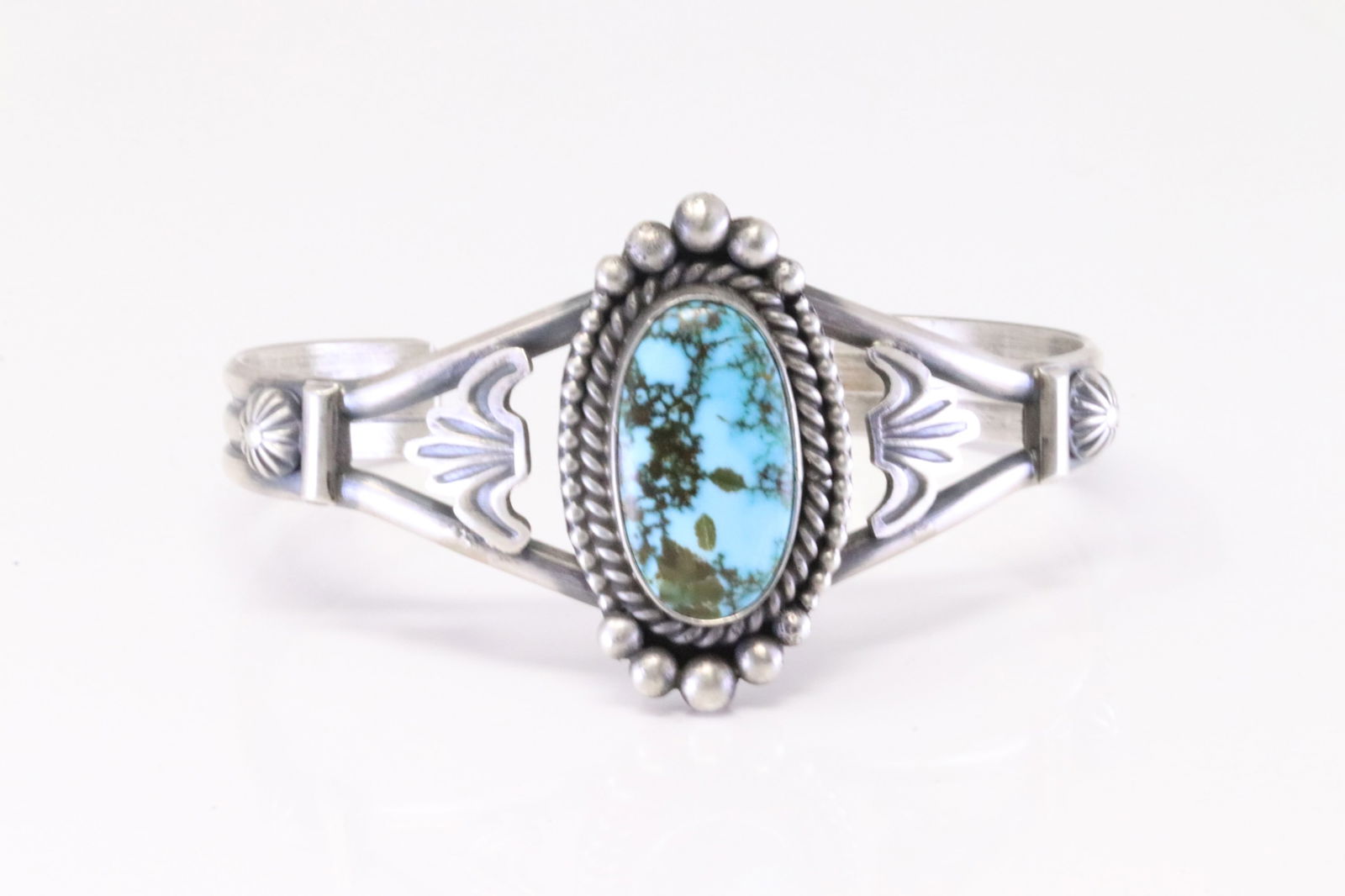 Native America Navajo Sterling Silver Kingman Turquoise Bracelet Cuff By Mike Calladito. (1 of 4)