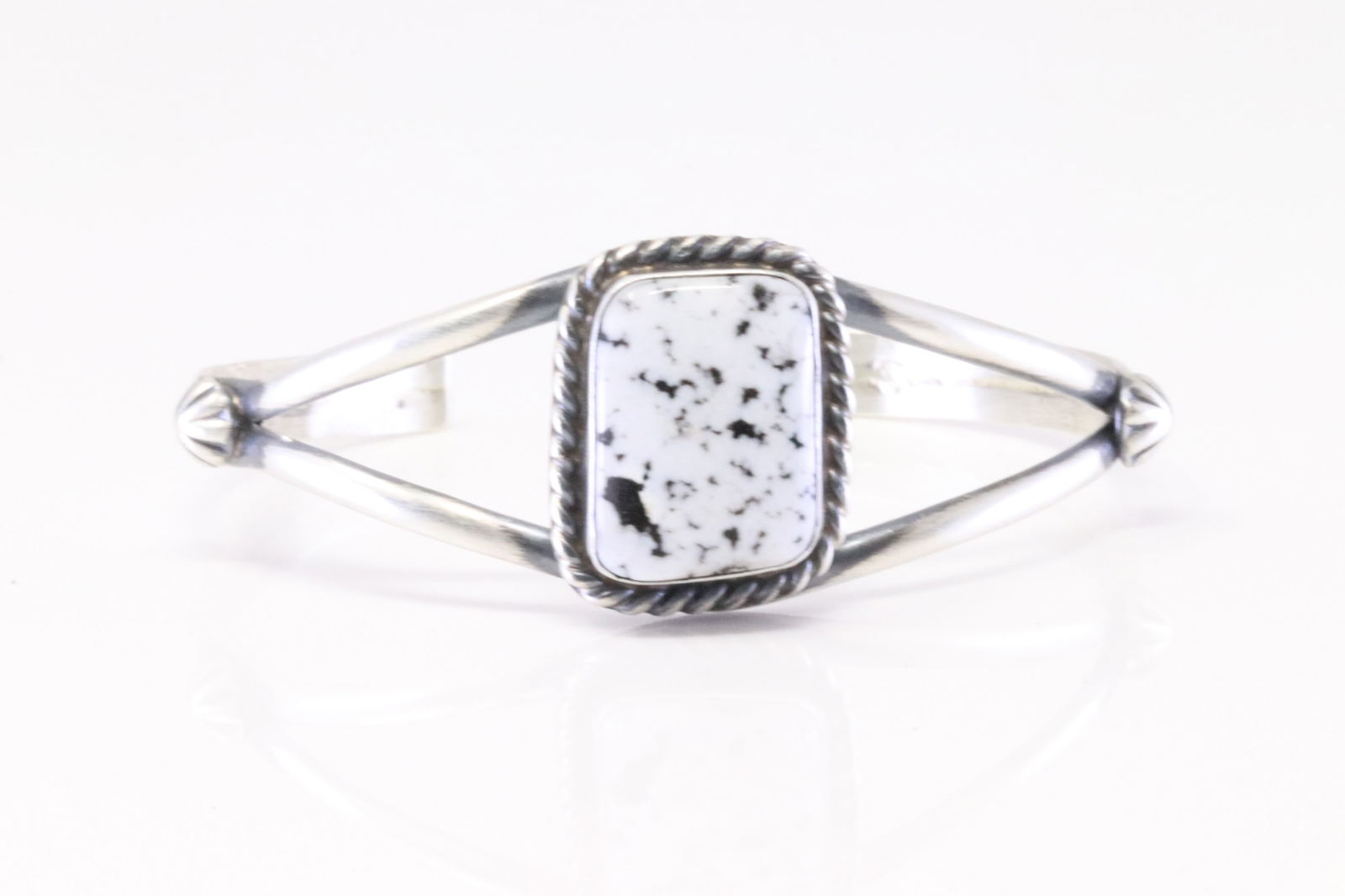 Native America Navajo Sterling Silver White Buffalo Bracelet Cuff By Augustine Largo. (1 of 4)