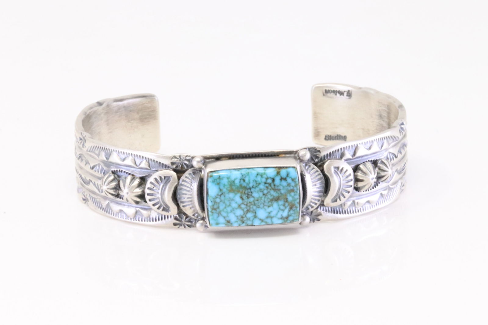Native America Navajo Sterling Silver Kingman Turquoise  Bracelet By G.Nelson. (1 of 4)