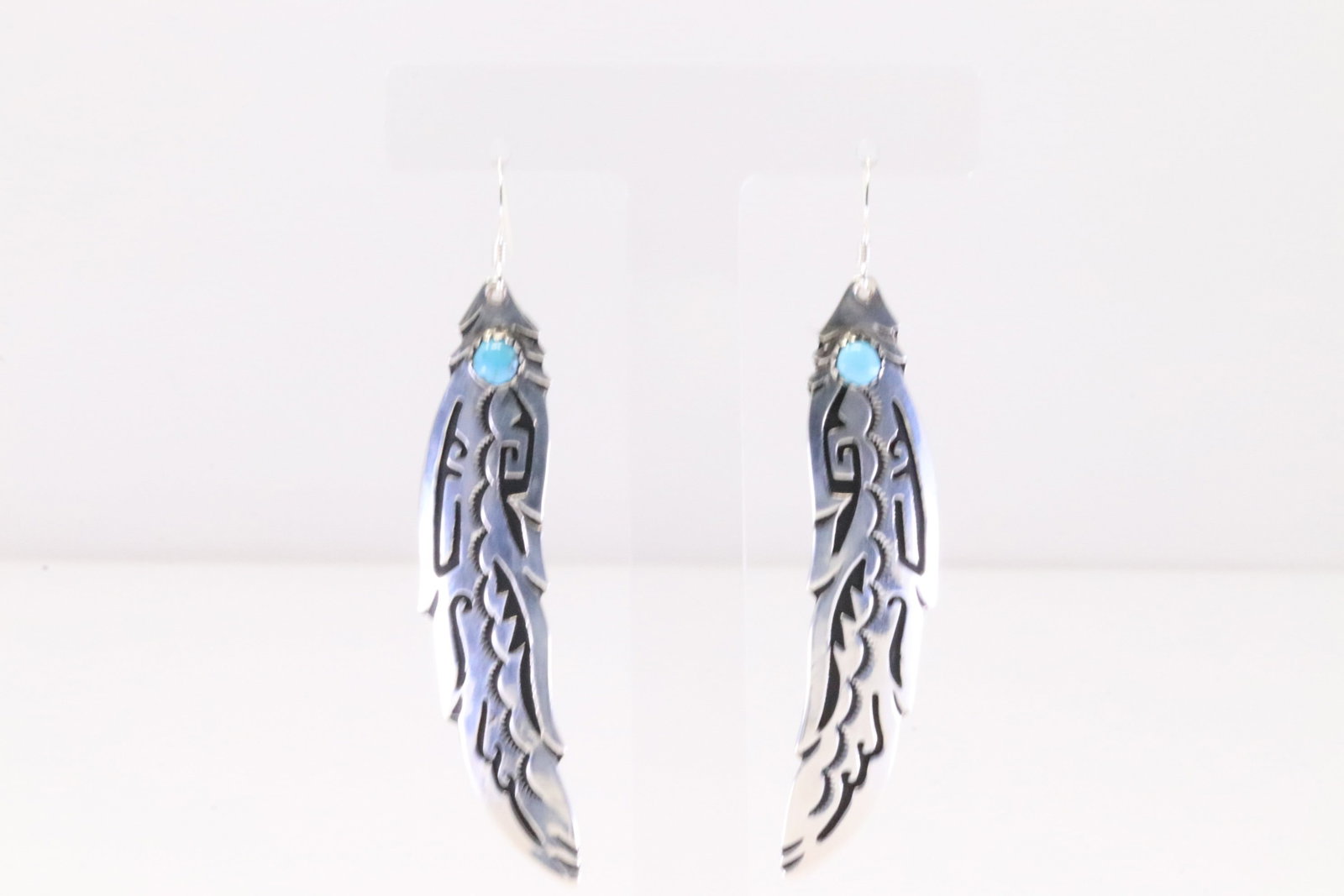 Native America Navajo Sterling Silver Turquoise Feather Dangling Earring's By T&R Singer.: This is a Native America Navajo Sterling Silver Turquoise Feather Dangling Earring's By T&R Singer.