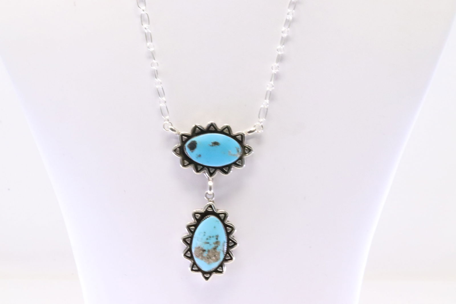 Native America Navajo Sterling Silver Turquoise Necklace By Marie Jones. (1 of 4)