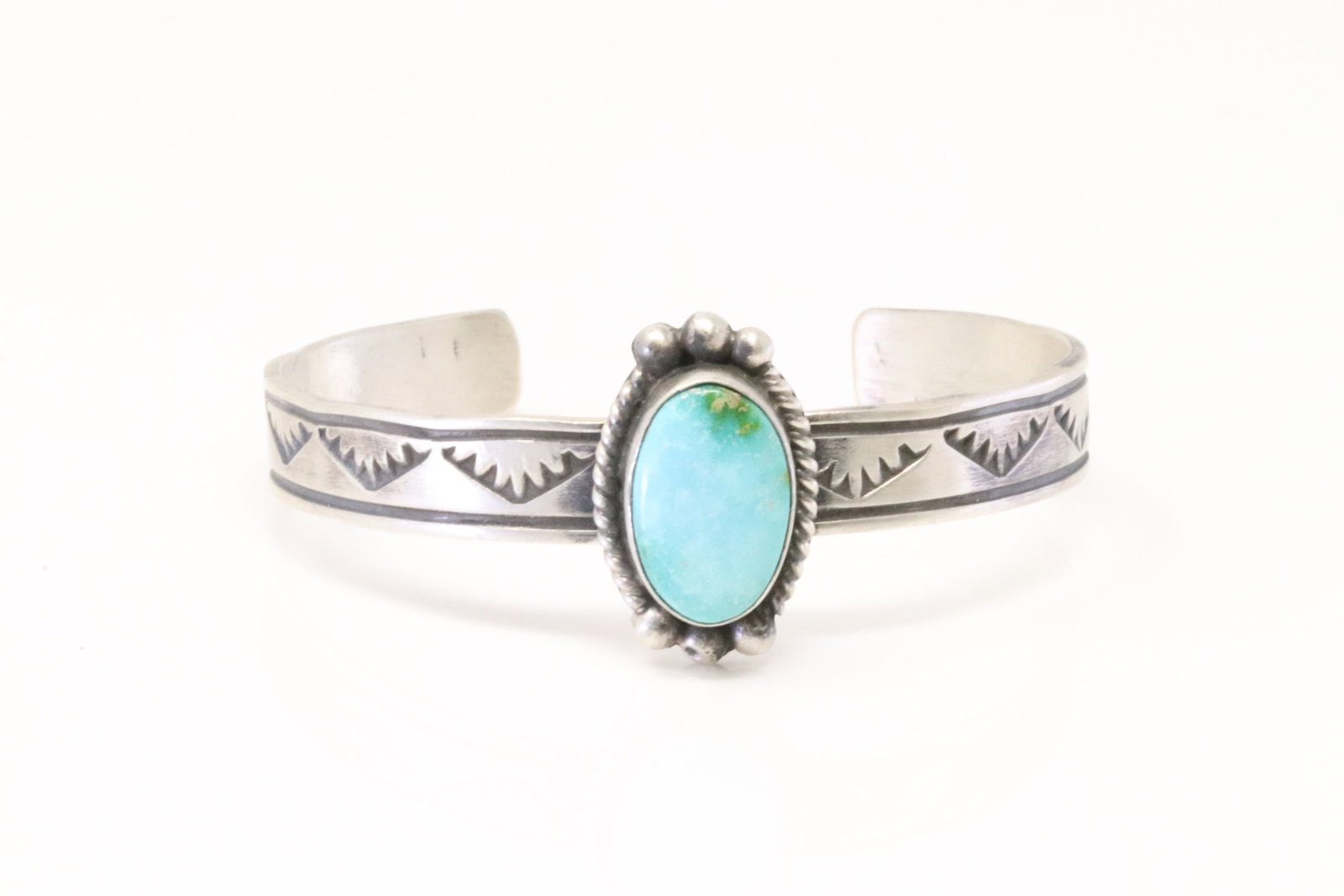 Native America Navajo Sterling Silver Sonora Gold Turquoise Bracelet Cuff By Rick Enriquez.: This is a Native America Navajo Sterling Silver Sonora Gold Turquoise Bracelet Cuff By Rick Enriquez.