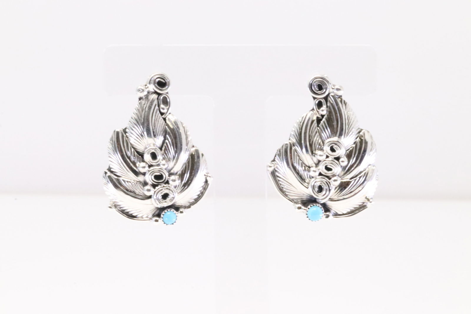 Native America Navajo Sterling Silver Turquoise Leaf Post Earring's By Darrell Morgan. (1 of 4)