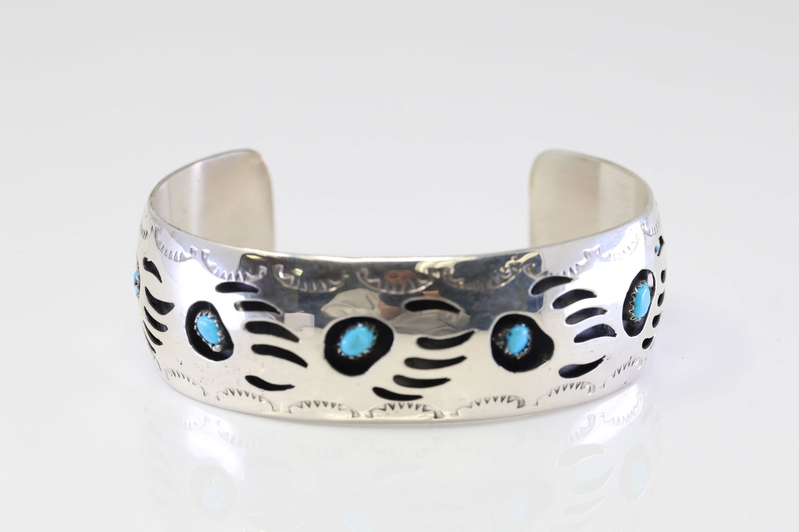 Native American Navajo Sterling Silver Bear Paw Turquoise Bracelet Cuff By Pearlene Spencer. (1 of 4)