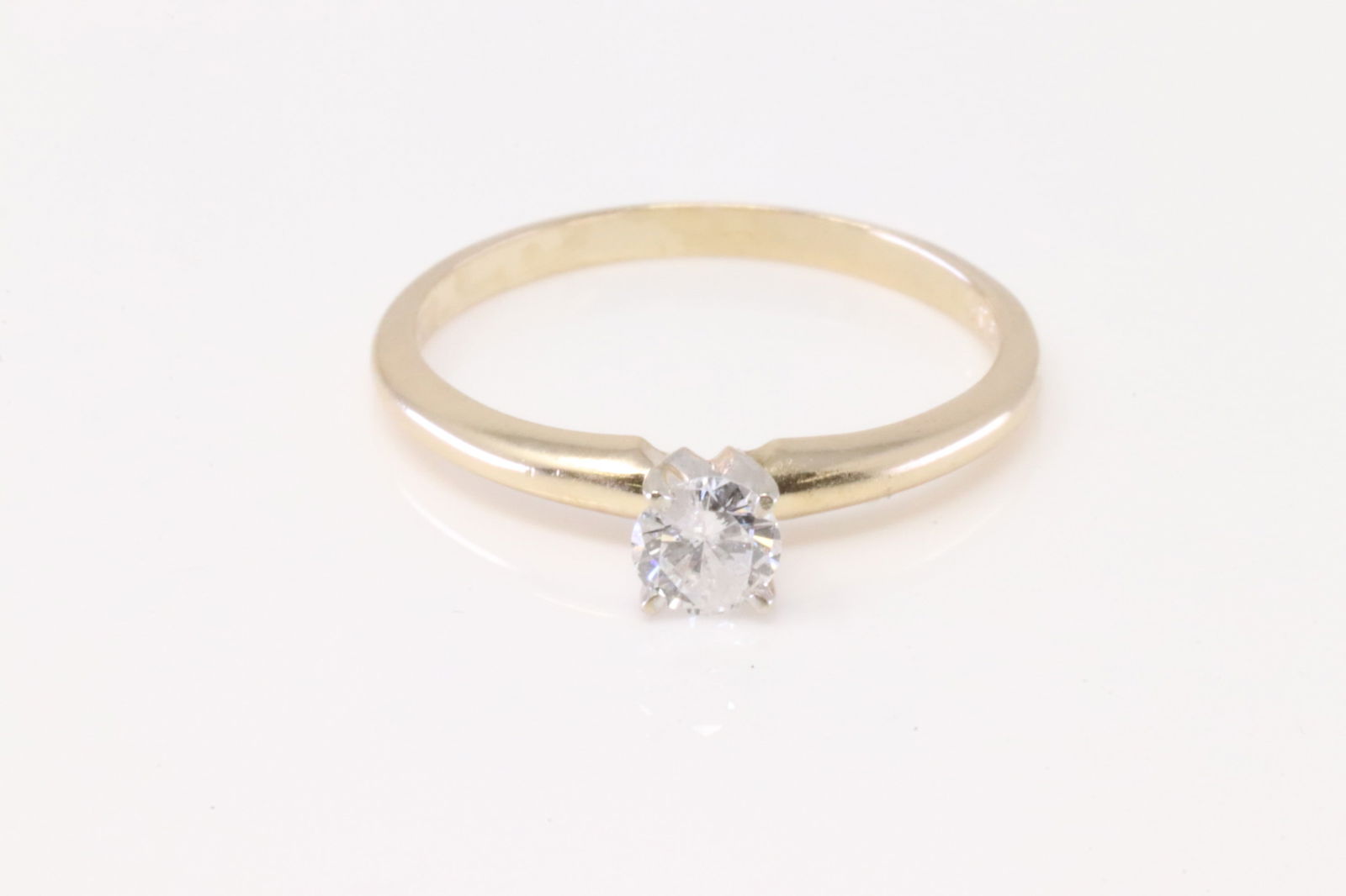 Engagement Diamond Ring 14Kt. (1 of 4)