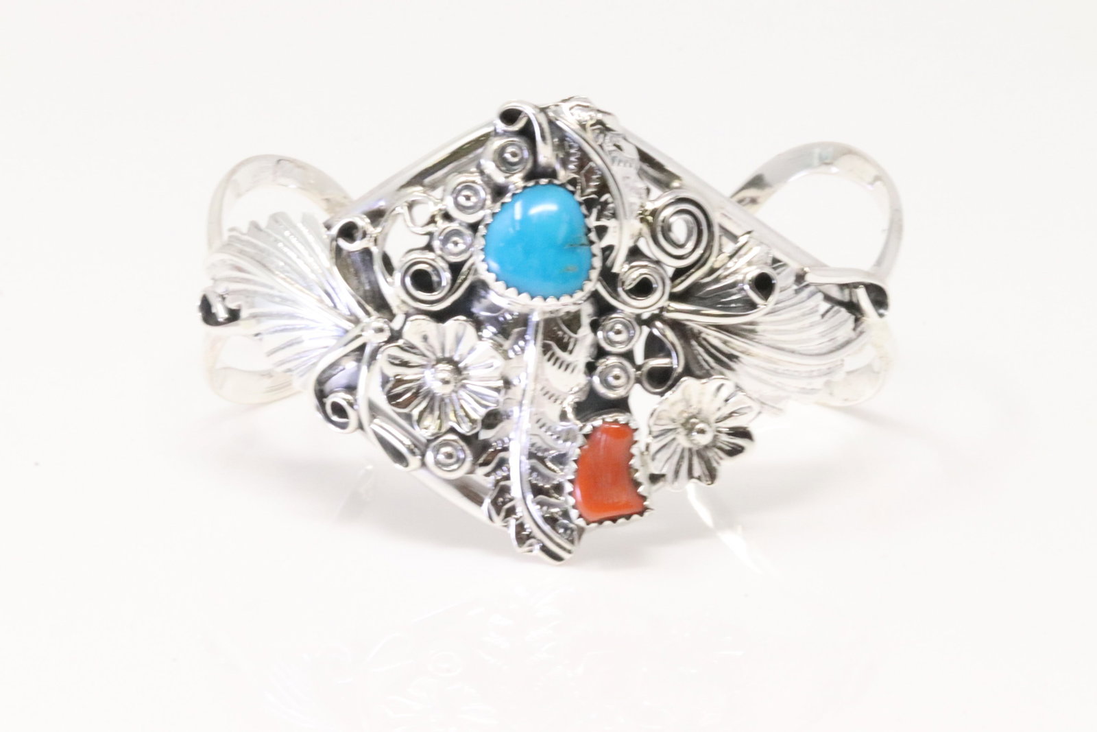 Native America Navajo Sterling Silver Coral & Turquoise Bracelet Cuff By Harry B.Yazzie.: This is a Native America Navajo Sterling Silver Coral & Turquoise Bracelet Cuff By Harry B.Yazzie.