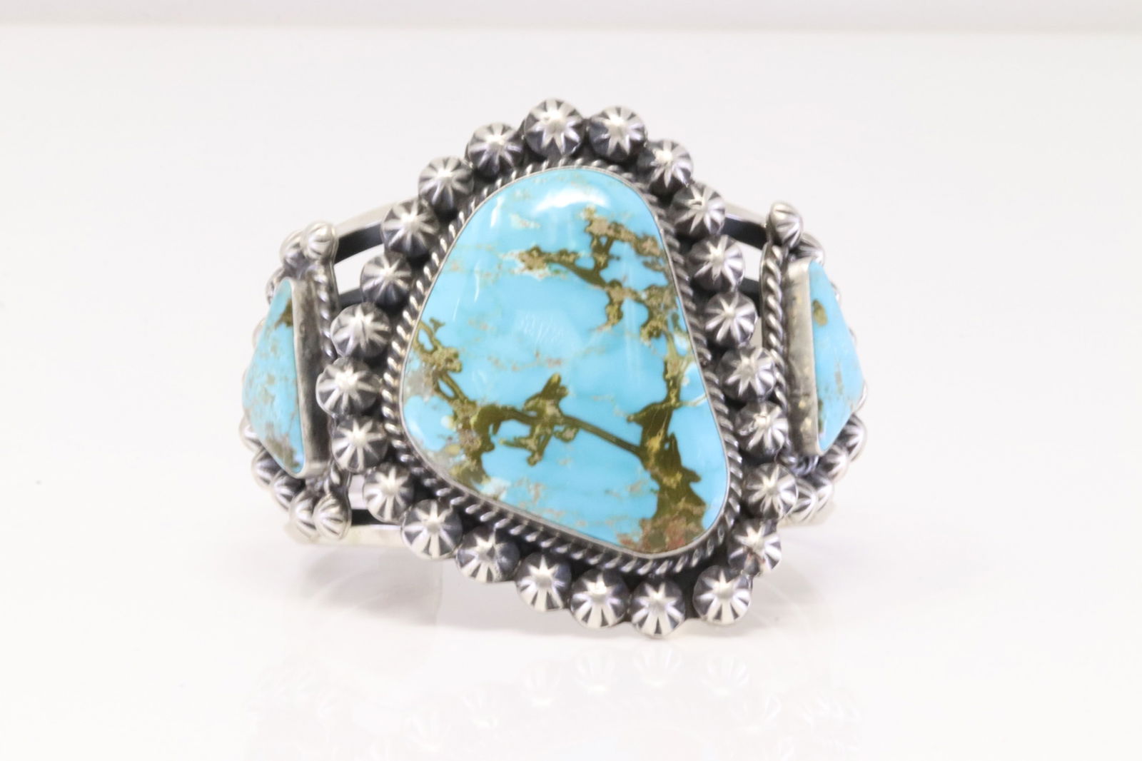 Native America Navajo Sterling Silver Kingman Turquoise Bracelet Cuff By Augustine Largo. (1 of 5)