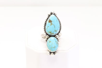 Native America Navajo Sterling Silver Kingman Turquoise Ring By: A.M.