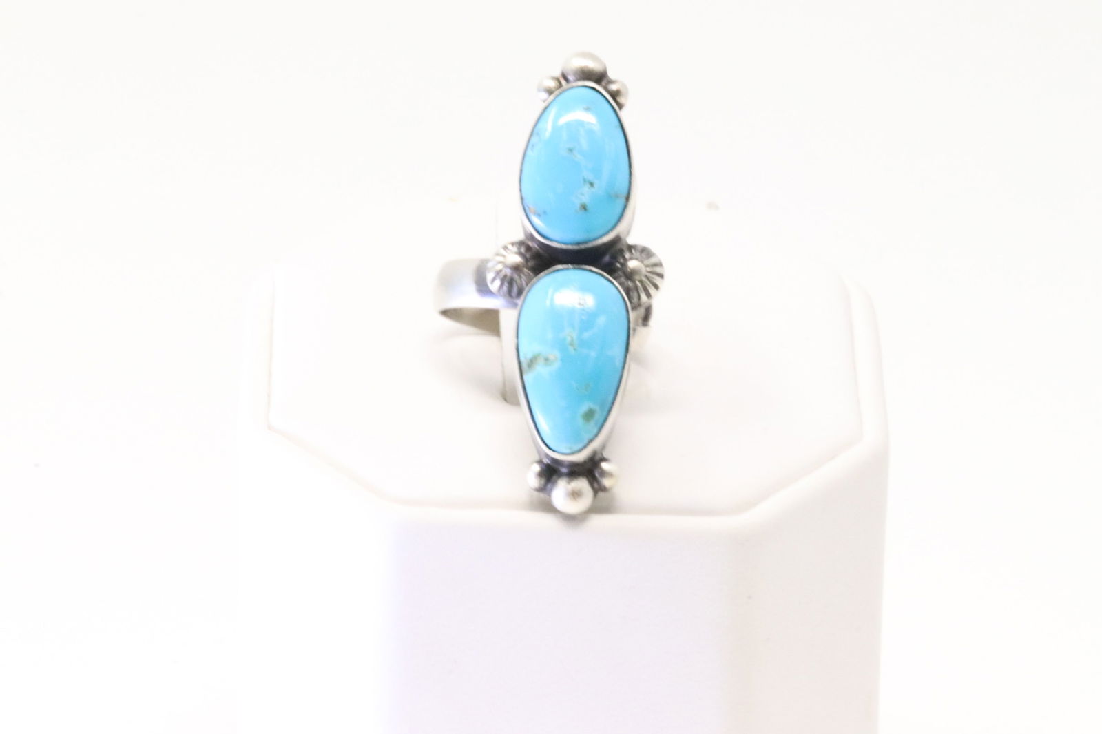 Native America Navajo Sterling Silver Turquoise Ring By Robert Shakey. (1 of 4)