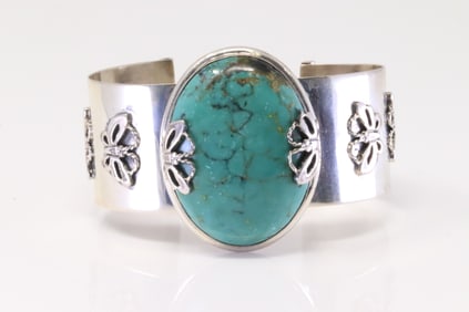 Native America Navajo Sterling Silver Turquoise Bracelet Cuff By L.James.