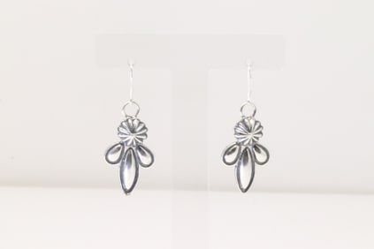 Native America Navajo Sterling Silver Dangling Earring's By Ryntanna Yazzie.