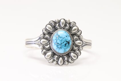 Native America Navajo Sterling Silver Turquoise Bracelet Cuff By Derrick.