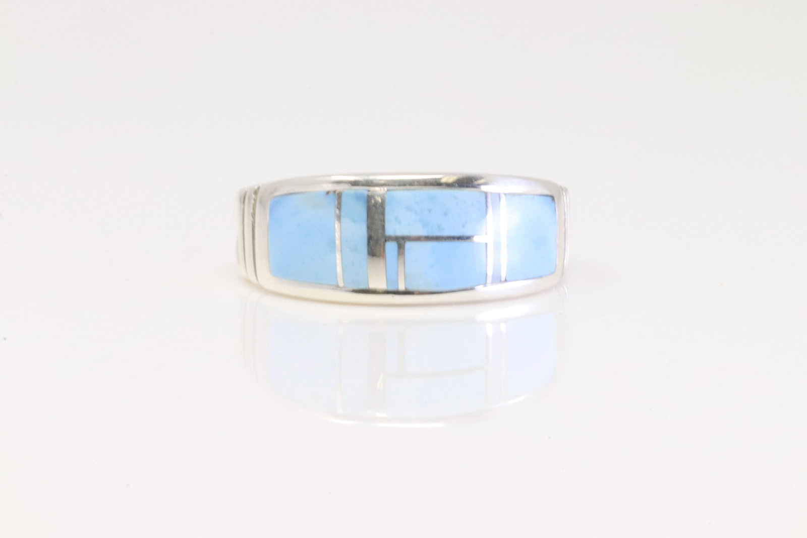 Native America Navajo Sterling Silver Golden Hill Turquoise Inlay Ring By Rick T.: This is a Native America Navajo Sterling Silver Golden Hill Turquoise Inlay Ring By Rick T. Ring size: 10.00.
