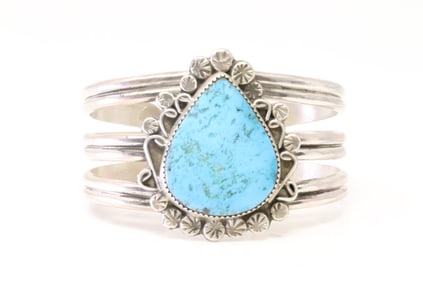 Native America Navajo Sterling Silver Kingman Turquoise Bracelet Cuff By H.V.