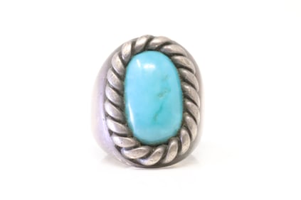 Native America Navajo Sterling Silver Old Pawn Turquoise Ring.