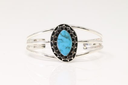 Native America Navajo Sterling Silver Turquoise Bracelet Cuff By Raymond Yazzie.