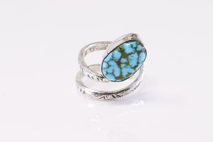 Native America Navajo Sterling Silver Kingman Turquoise Ring By Jude Candelaria.