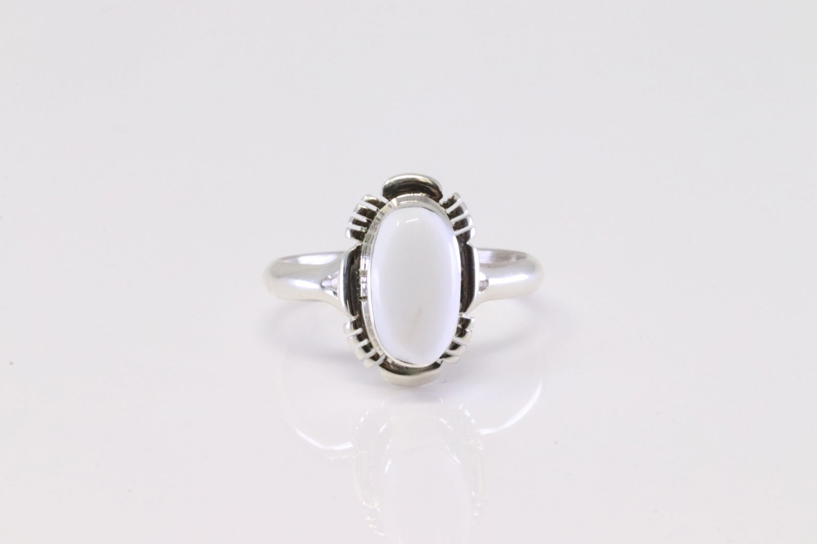 Native America Navajo Sterling Silver White Stone Ring By J.F. (1 of 4)