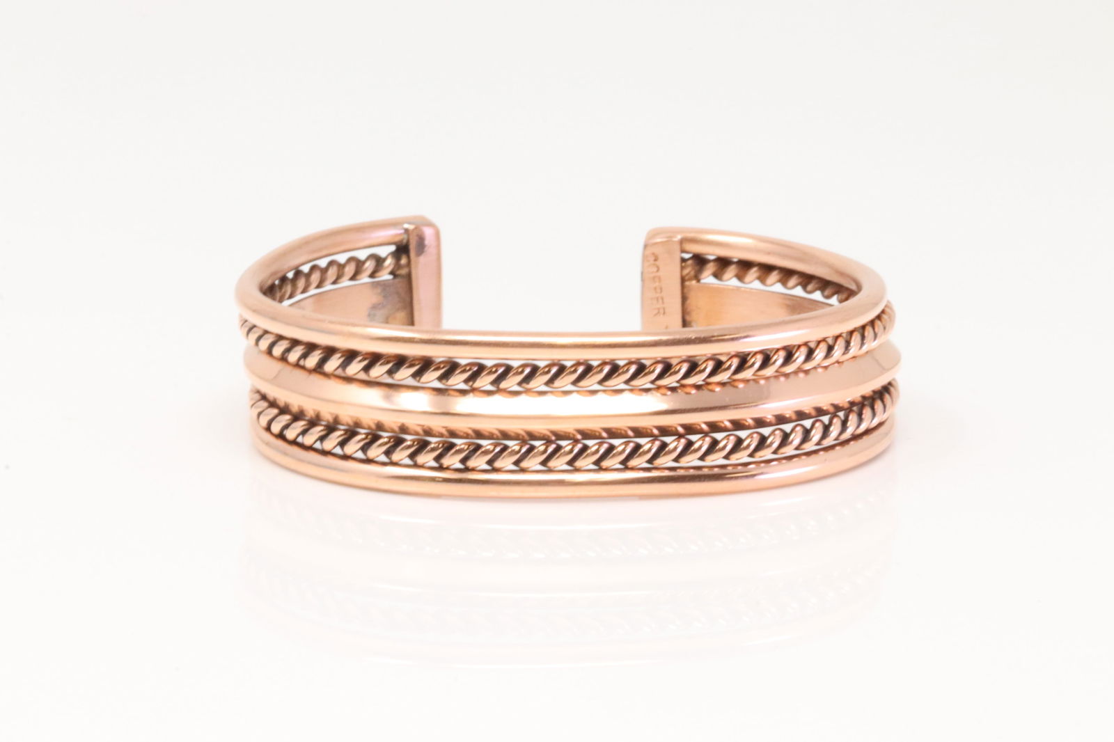 Native America Navajo Copper Cuff Bracelet By Elaine Tahe. (1 of 4)