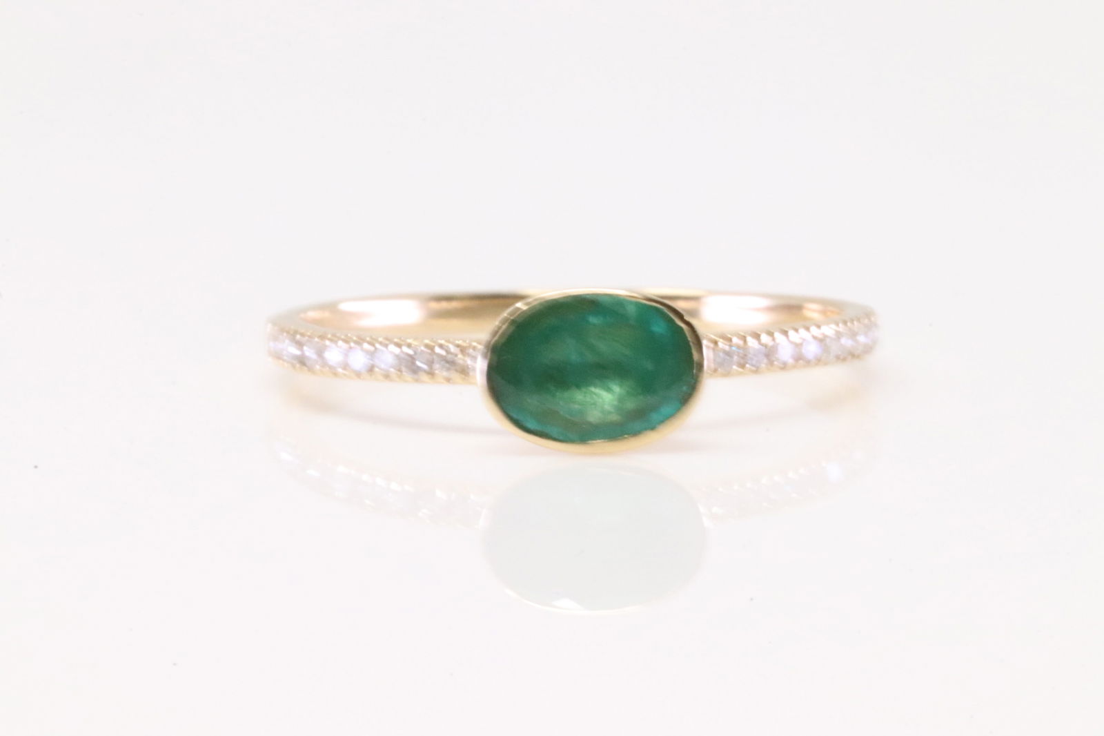 Emerald & Diamond Ring 14Kt. (1 of 4)