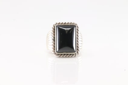 Native America Navajo Sterling Silver Black Onyx Ring By P.Johnson.