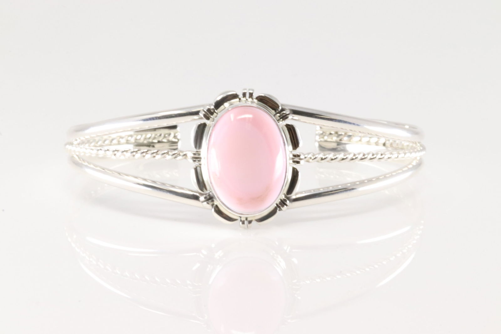 Native America Navajo Sterling Silver Pink Conch Bracelet Cuff By N.J. (1 of 4)