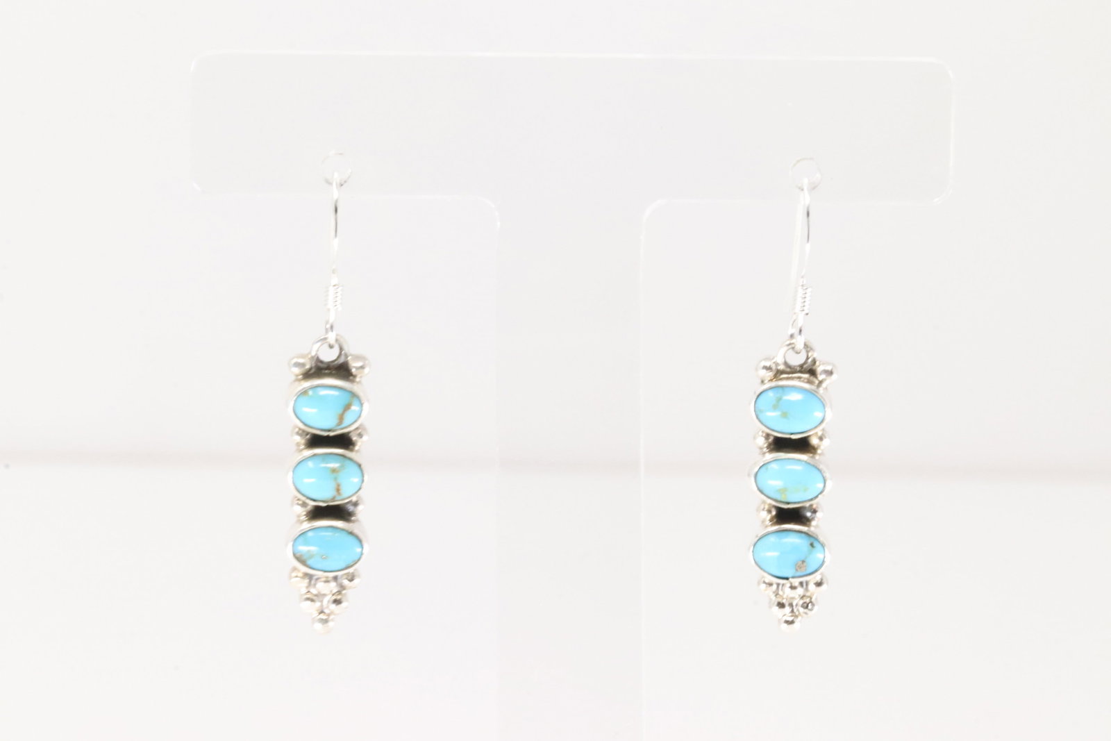 Native America Navajo Sterling Silver Turquoise Dangling Earring's By Gary Shorty.: This is a Native America Navajo Sterling Silver Turquoise Dangling Earring's By Gary Shorty.