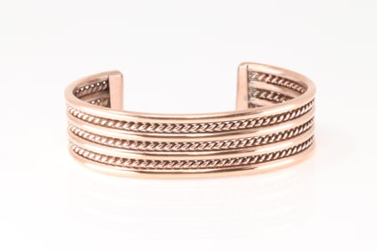 Native America Navajo Copper Bracelet Cuff By Elaine Tahe.