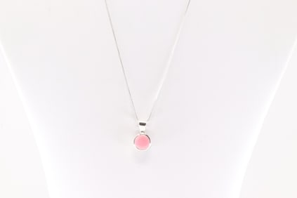 Native America Navajo Sterling Silver Pink Conch Pendant with A 925 Necklace.