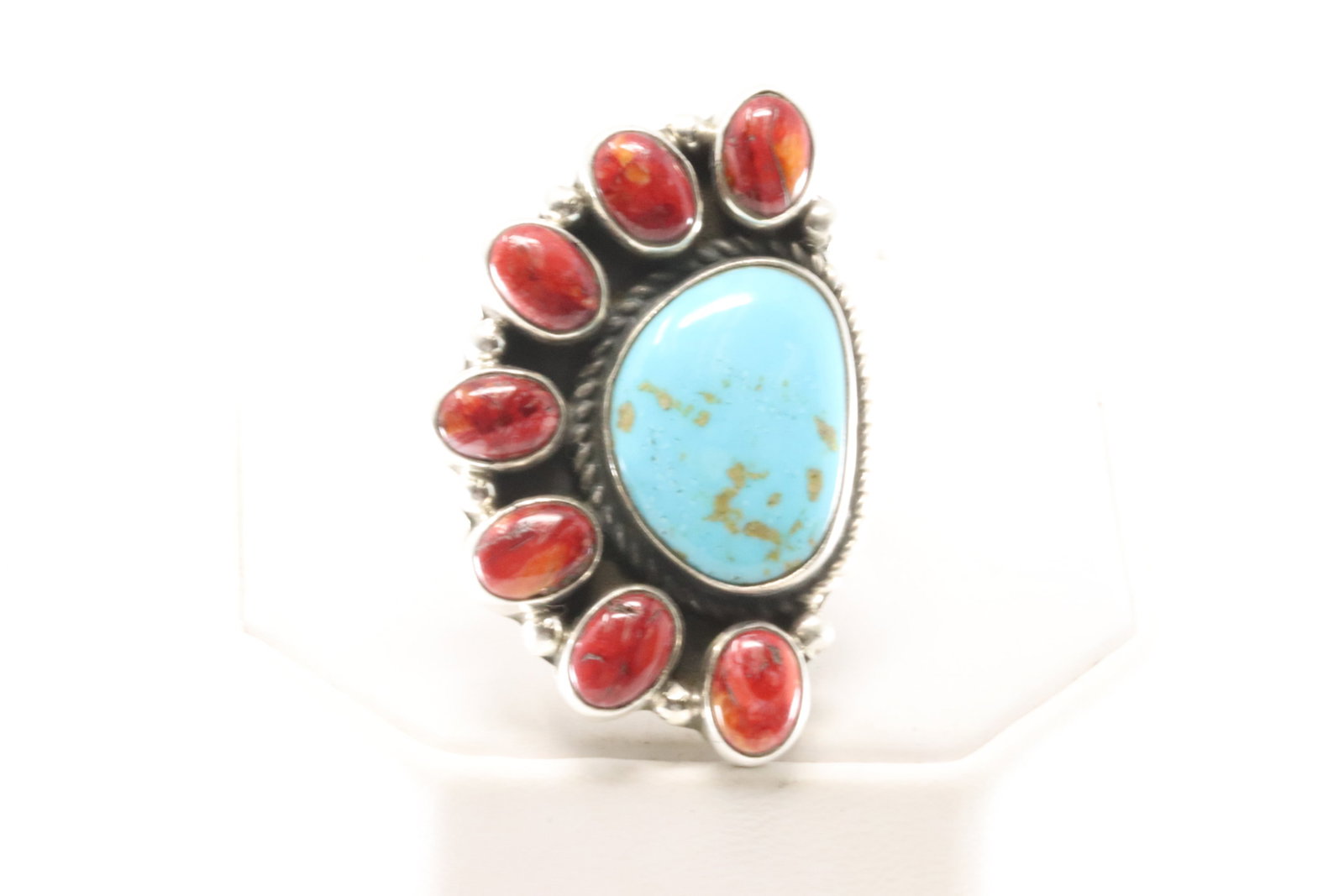 Native America Navajo Sterling Silver Coral & Turquoise Ring By Geraldine James.: This is a Native America Navajo Sterling Silver Coral & Turquoise Ring By Geraldine James. Ring size: 8.00.
