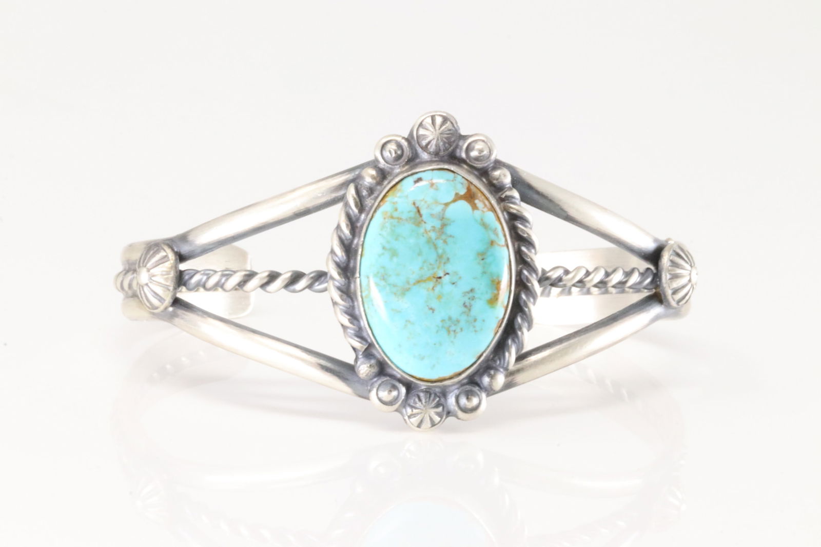 Native America Navajo Sterling Silver Kingman Turquoise Bracelet Cuff By Robert Shakey. (1 of 4)