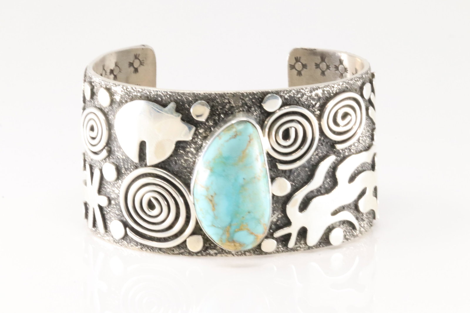 Native America Navajo Sterling Silver Kingman Turquoise Petroglyph Bracelet Cuff By Alex Sanchez.: This is a Native America Navajo Sterling Silver Kingman Turquoise Petroglyph Bracelet Cuff By Alex Sanchez. Total weight: 123.00"