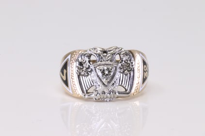Double Eagle Diamond Ring 10Kt.