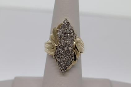 Ladies Diamond Ring
