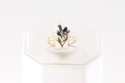 Sapphire & Diamond Ring 14Kt.