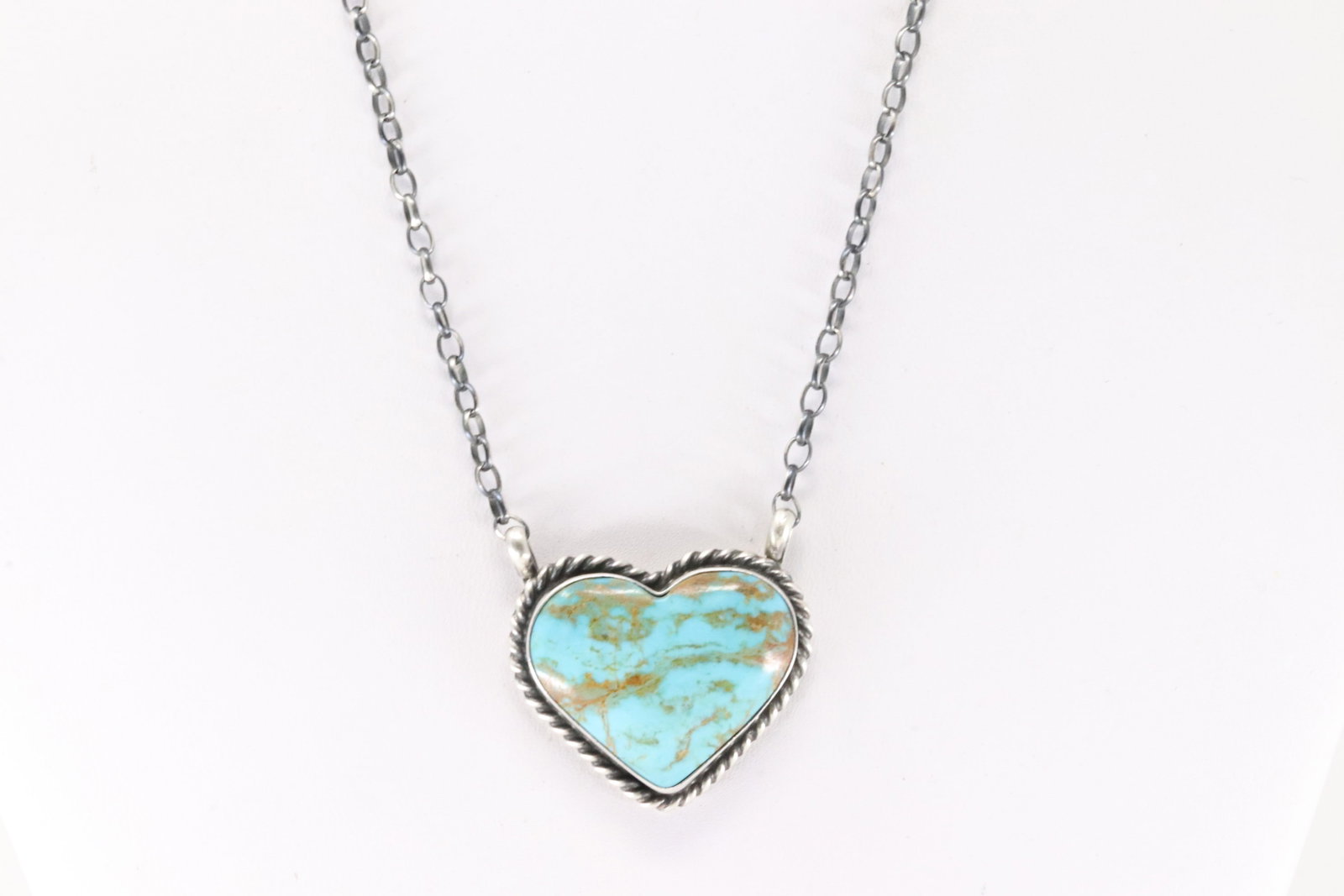 Native American Navajo Sterling Silver Kingman Turquoise Heart Necklace By Judith Dixon.: This is a Native American Navajo Sterling Silver Kingman Turquoise Heart Necklace By Judith Dixon. Necklace length: 16.00"