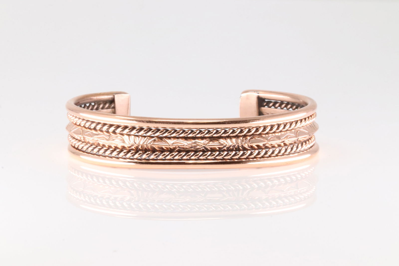 Native America Navajo Copper Bracelet Cuff By Elaine Tahe. (1 of 3)