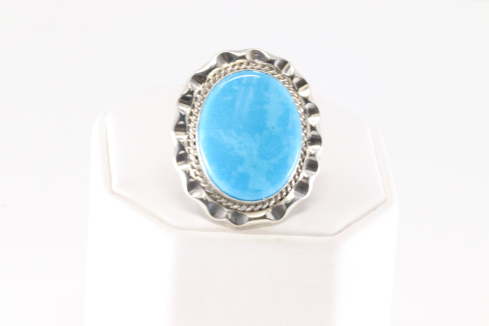 Native American Navajo Sterling Silver Turquoise Ring By Samuel Yellowhair.: This is a Native American Navajo Sterling Silver Turquoise Ring By Samuel Yellowhair. Ring size: 6.75.