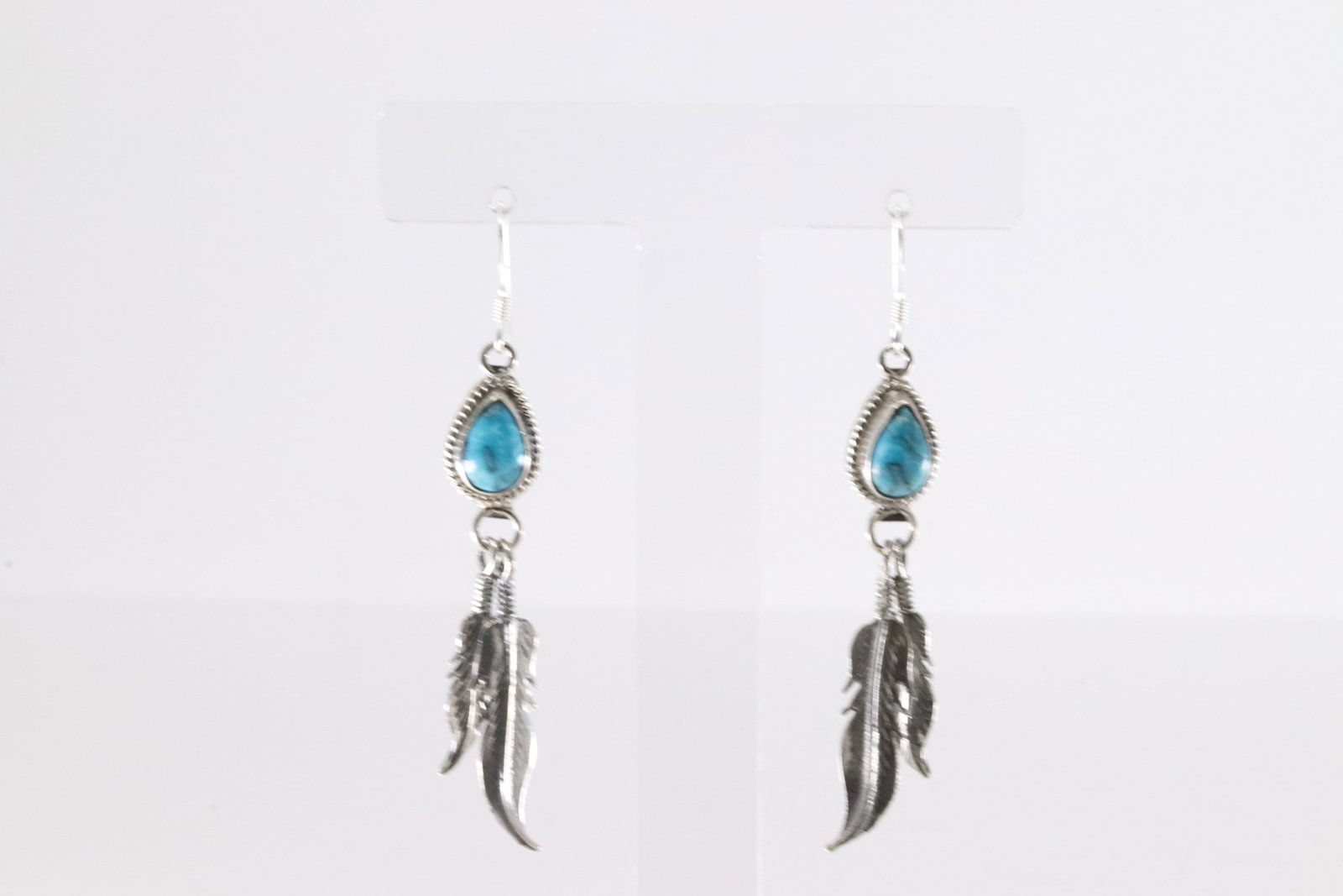 Native America Navajo Sterling Silver Turquoise Feather Dangling Earring's By Annie Spencer.: This is a Native America Navajo Sterling Silver Turquoise Feather Dangling Earring's By Annie Spencer.
