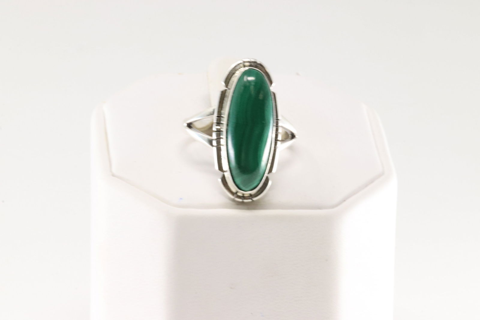 Native America Navajo Sterling Silver Green Stone Ring By S.E. (1 of 4)