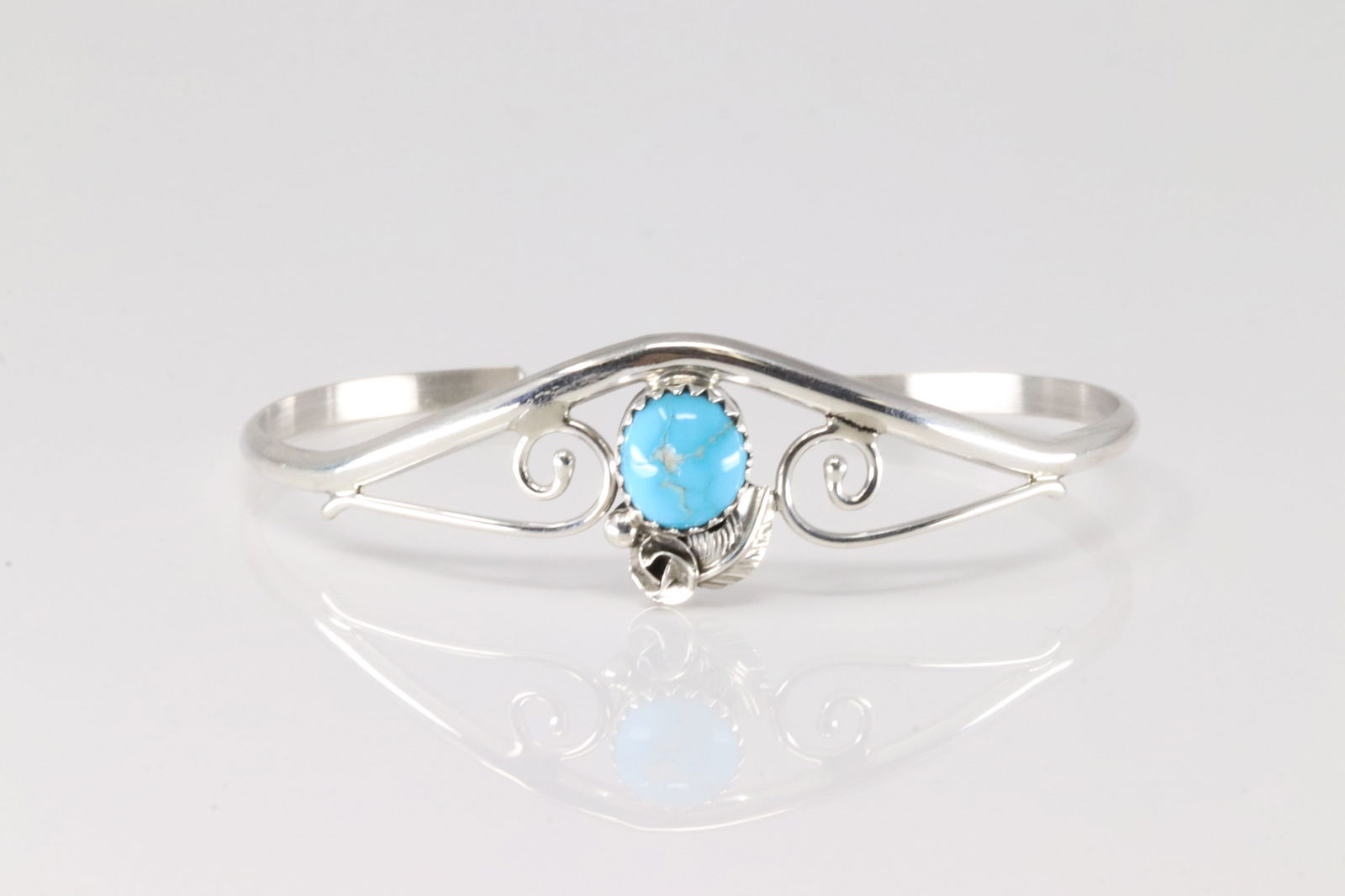 Native America Navajo Sterling Silver Turquoise Braclet Cuff By Max Calladitto. (1 of 4)