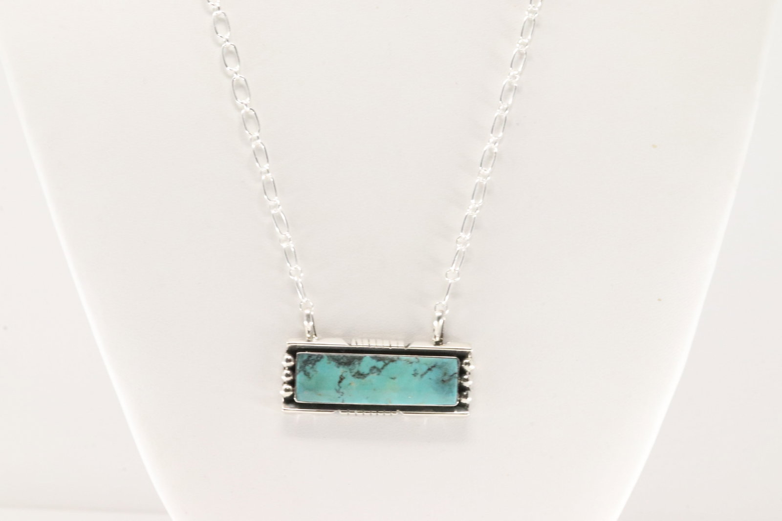 Native America Navajo Sterling Silver Turquoise Necklace By Phyllis A. Smith.: This is a Native America Navajo Sterling Silver Turquoise Necklace By Phyllis A. Smith. Necklace length: 18.00"