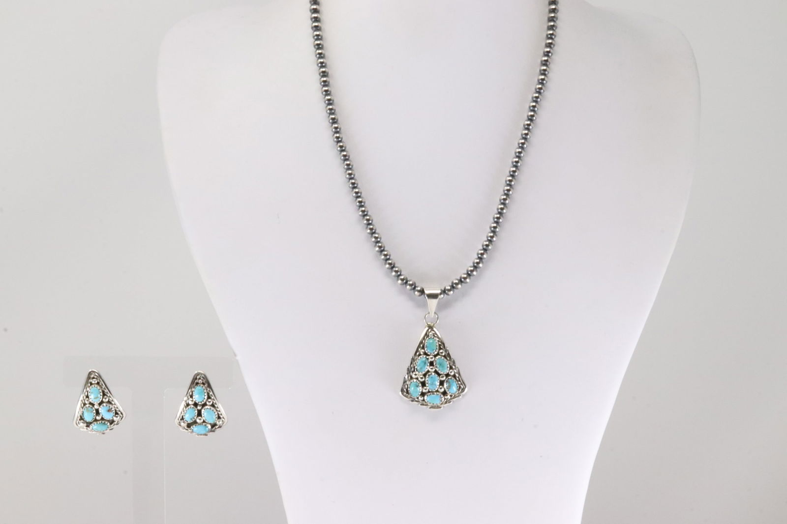 Native America Navajo Sterling Silver Turquoise Necklace & Earring's Set By M.Chee. (1 of 4)